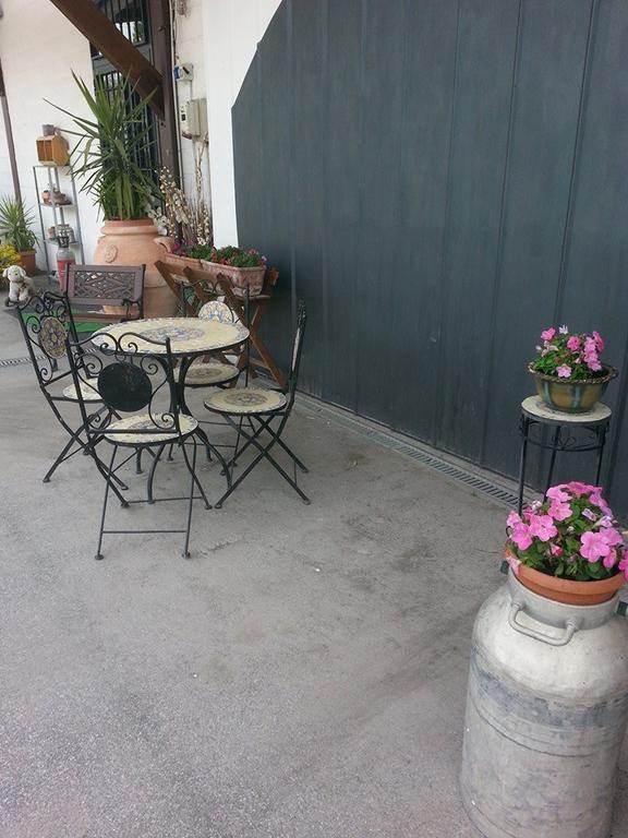 Bed & Breakfast Il Casaletto Tivoli Terme Buitenkant foto